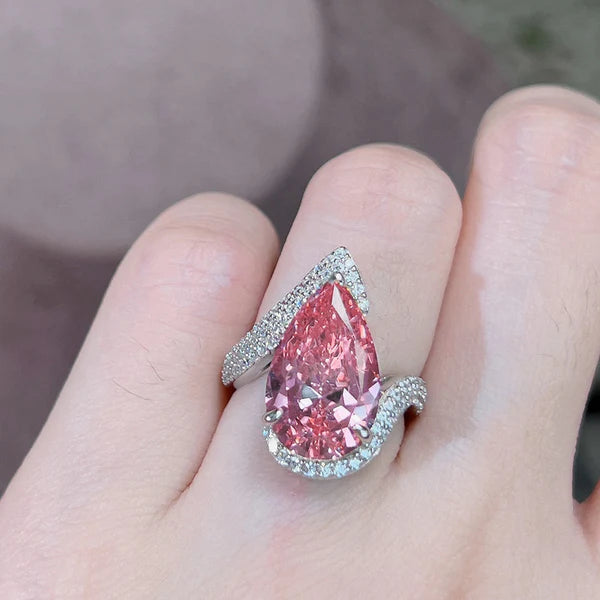 Diamond Crushed Ice Cut Pink Teardrop Finger Ring