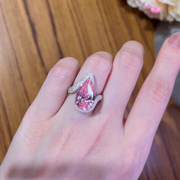 Diamond Crushed Ice Cut Pink Teardrop Finger Ring