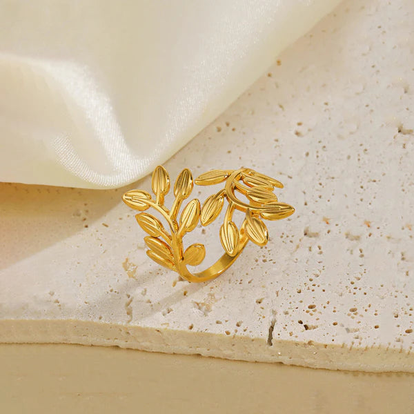 Leaf Themed Adjustable Finger Ring