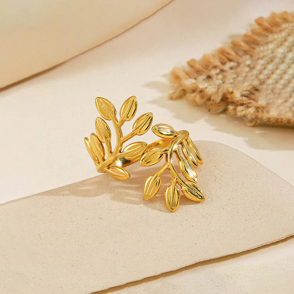 Leaf Themed Adjustable Finger Ring
