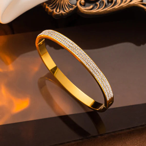 Triple Lines Diamond bracelet