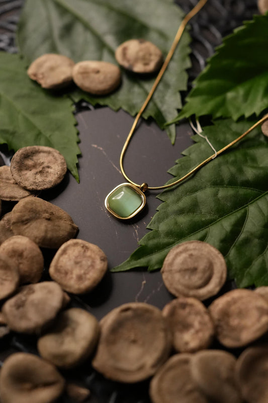 Sea necklace